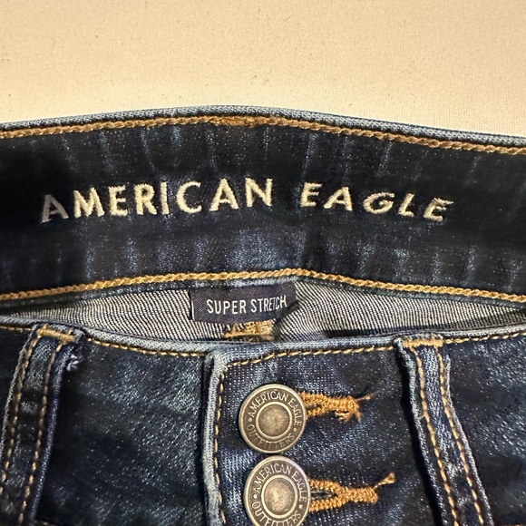Excellent condition American Eagle artist flare jean - Picture 2 of 6